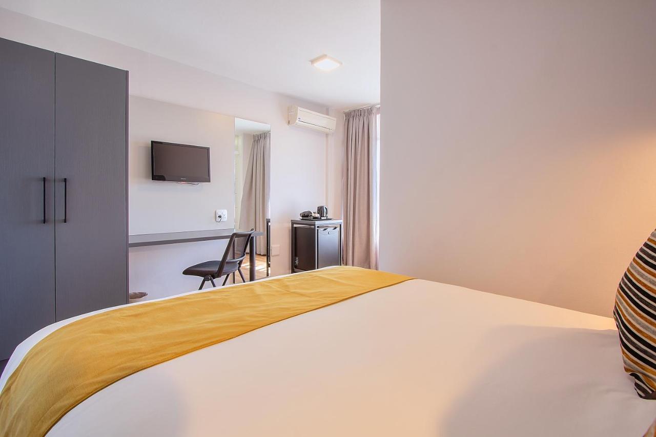 The Pretoria Hotel ภายนอก รูปภาพ